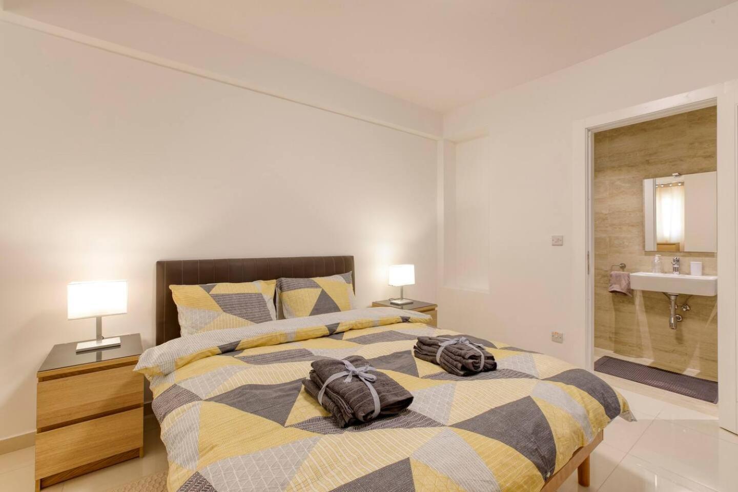 Beautiful Modern Central 2Br Apt Ta Xbiex Buitenkant foto